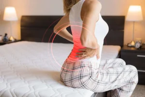Does your lower back hurt? Which doctor should you see?