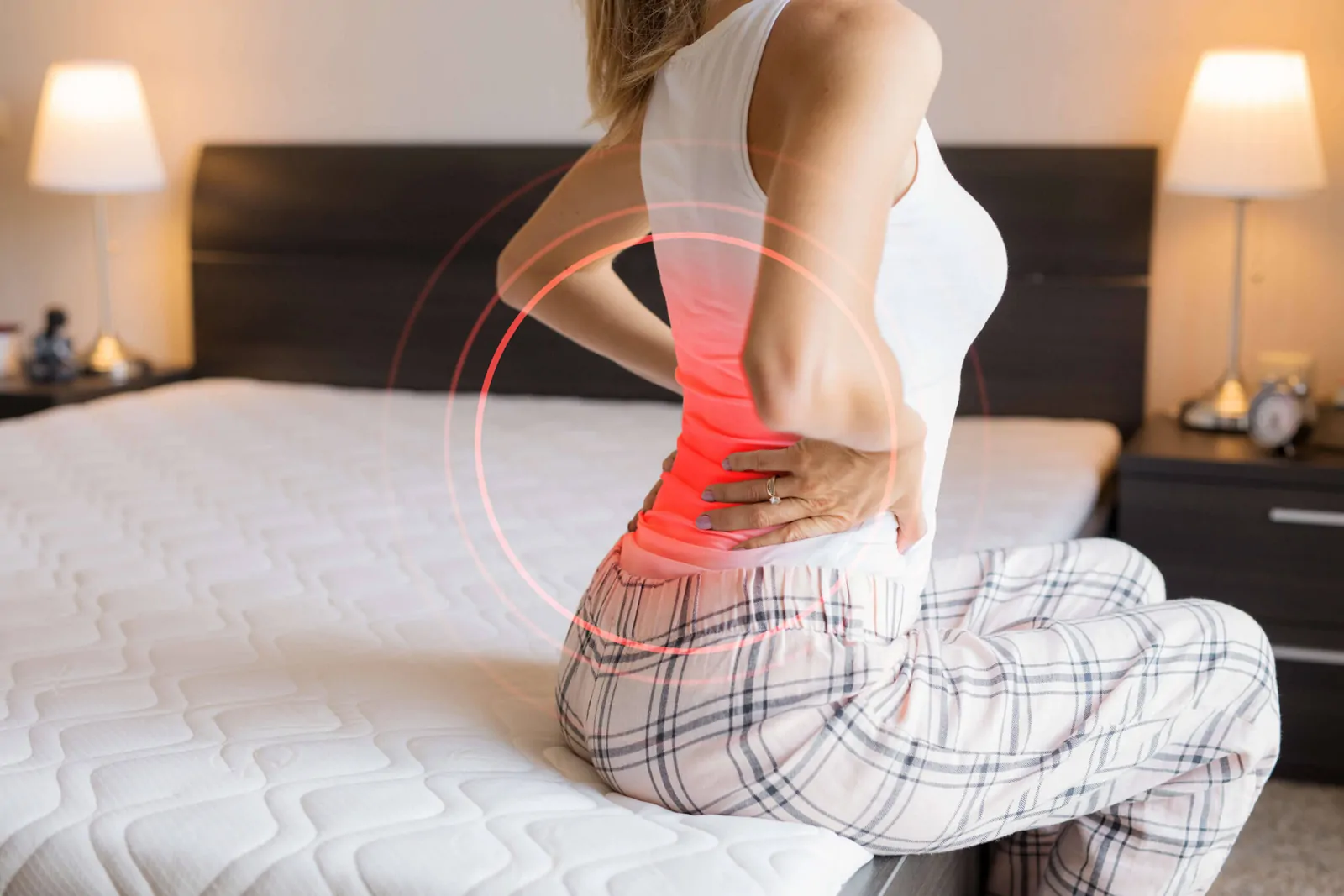 Does your lower back hurt? Which doctor should you see?